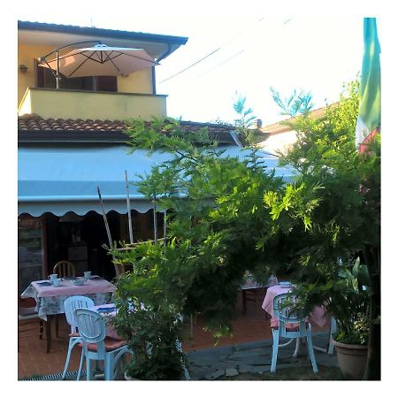 B&B Villa C'Era Una Volta 马里纳迪马萨 外观 照片